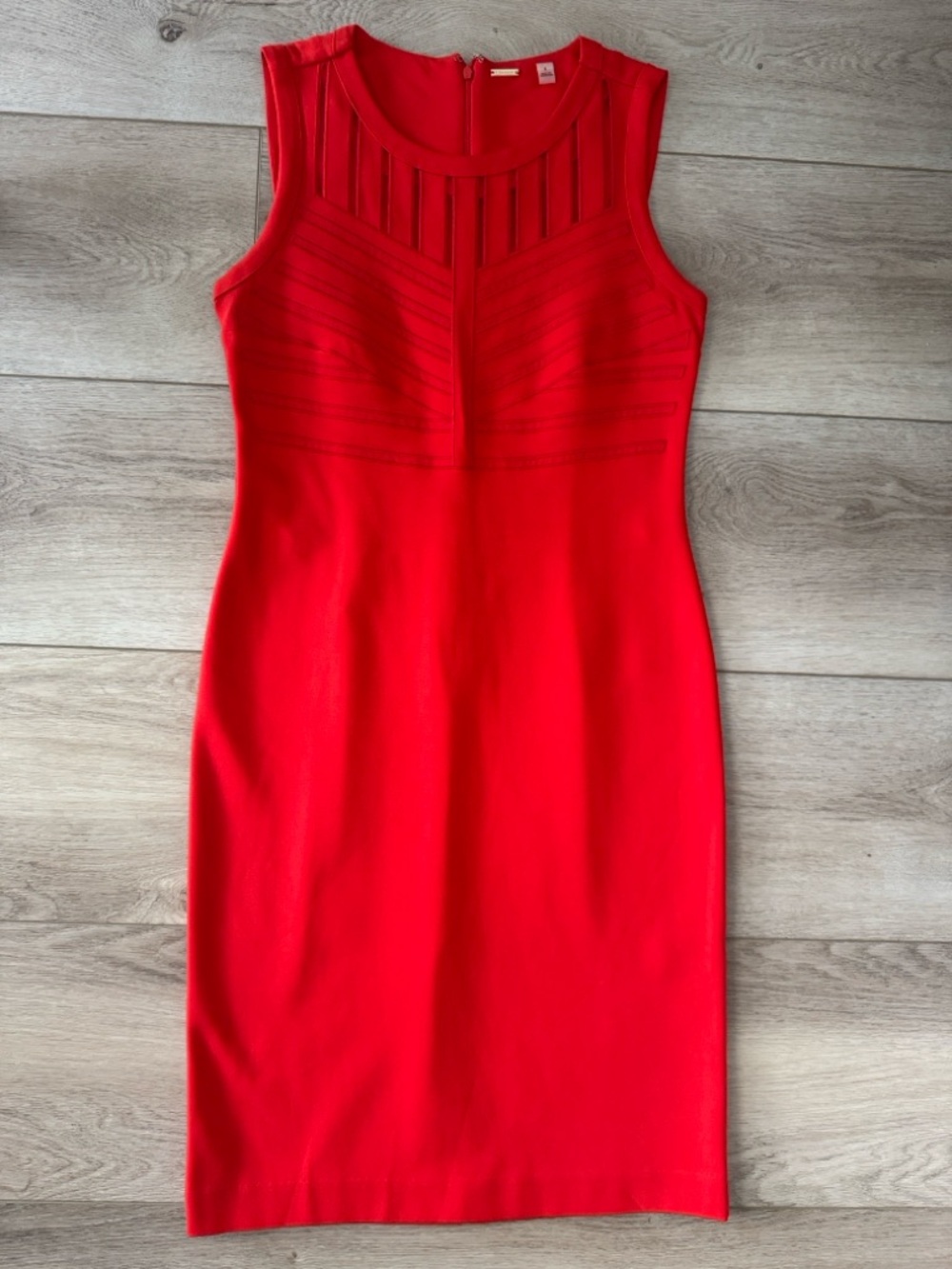 T Tahari Red Orange Sleeveless Sheath Dress with Illusion Yoke